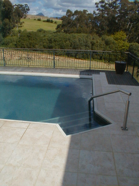 swimming pool